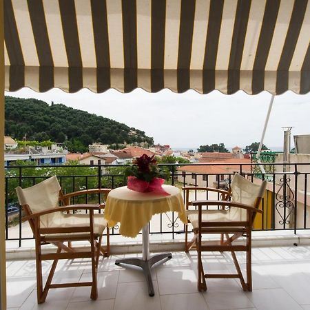 Appartement Maya à Parga Extérieur photo